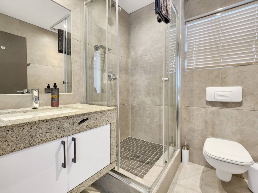 1 Bedroom Property for Sale in De Waterkant Western Cape